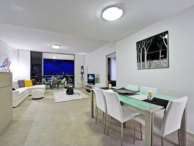 37/38 Riverwalk Avenue, Robina QLD 4226