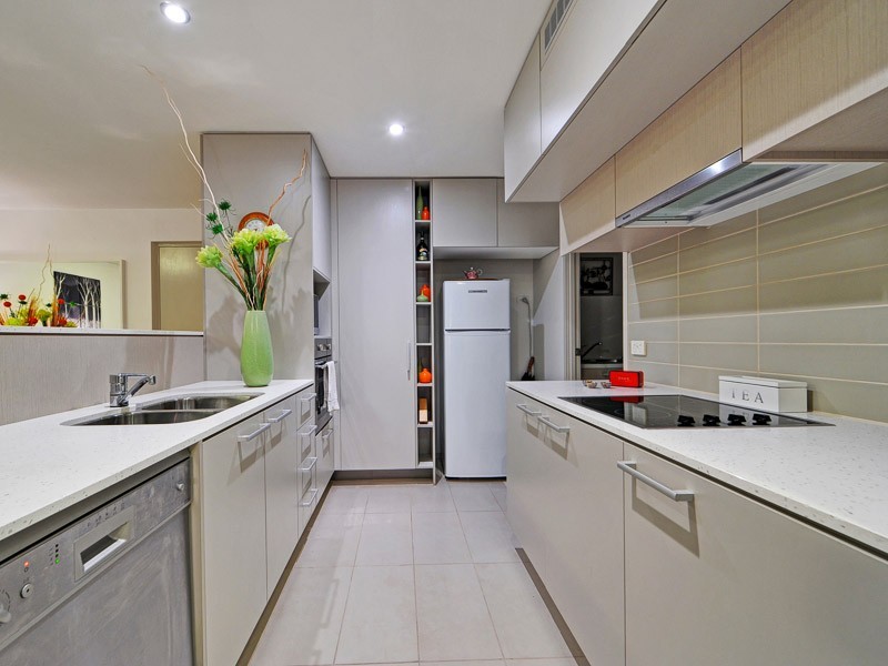 37/38 Riverwalk Avenue, Robina QLD 4226