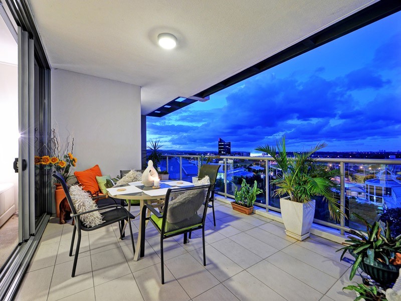 37/38 Riverwalk Avenue, Robina QLD 4226