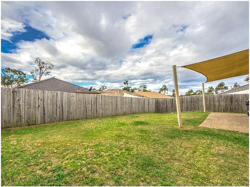 9 Marsh St, Upper Coomera QLD 4209