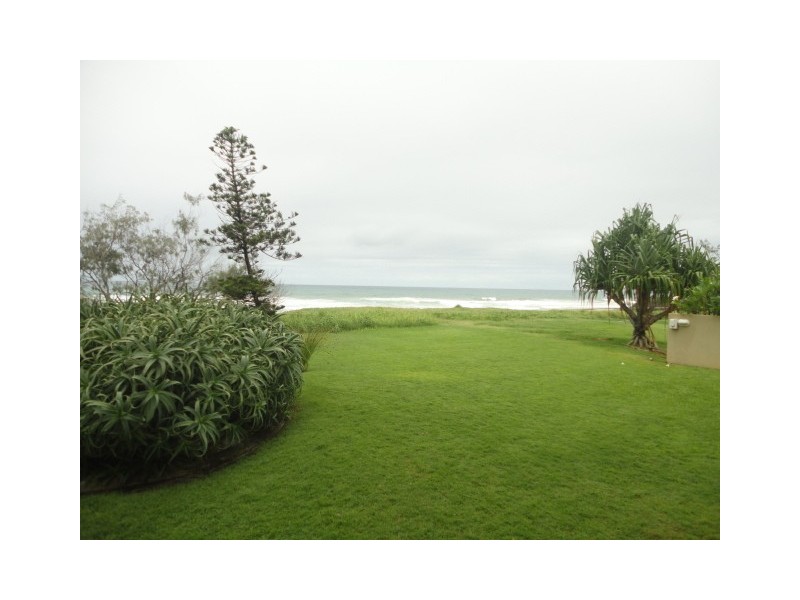 1/255 ‘On the Park’ Hedges Ave, Mermaid Beach QLD 4218