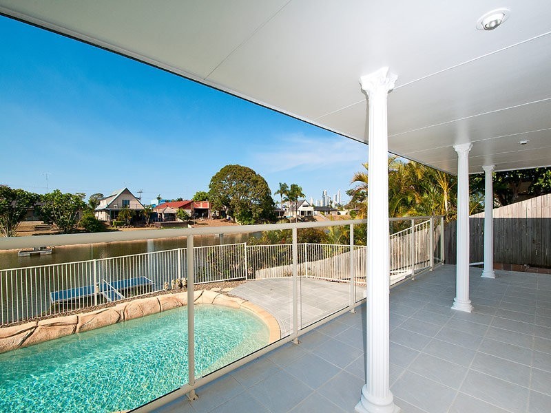 54 Claymore Cres, Sorrento QLD 4217
