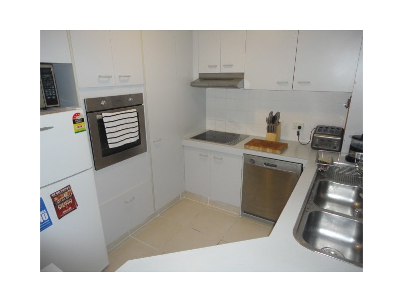 5/27 Wharf Road, Surfers Paradise QLD 4217
