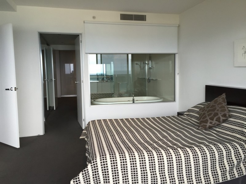 1342/9 Ferny Ave ‘Circle on Cavill’, Surfers Paradise QLD 4217