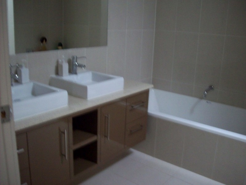 7008b The circa, Benowa QLD 4217