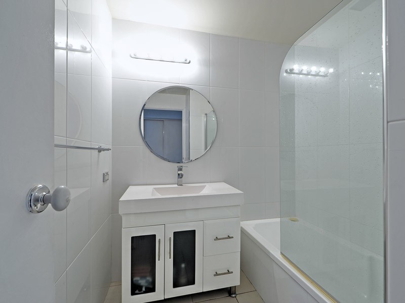 17/4 Monte Carlo Avenue, Surfers Paradise QLD 4217