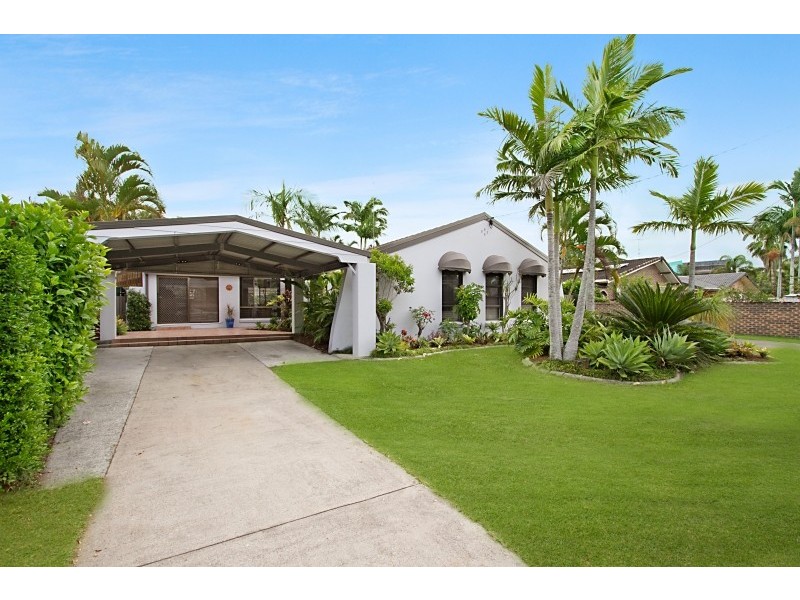 59 Cypress Drive, Broadbeach Waters QLD 4218
