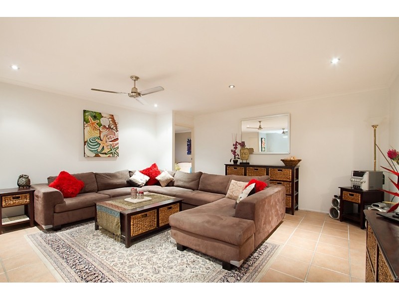 59 Cypress Drive, Broadbeach Waters QLD 4218