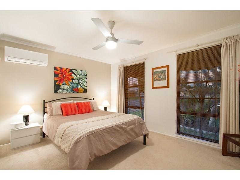 59 Cypress Drive, Broadbeach Waters QLD 4218