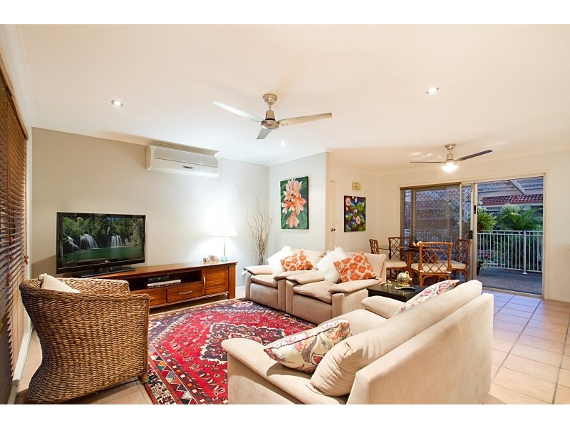 59 Cypress Drive, Broadbeach Waters QLD 4218