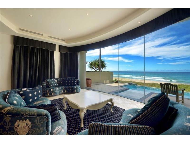 31 Hedges Avenue, Mermaid Beach QLD 4218