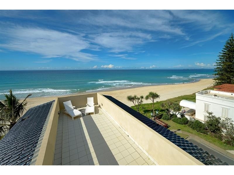 31 Hedges Avenue, Mermaid Beach QLD 4218