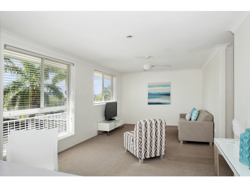 6 /42 Monaco Street, Surfers Paradise QLD 4217