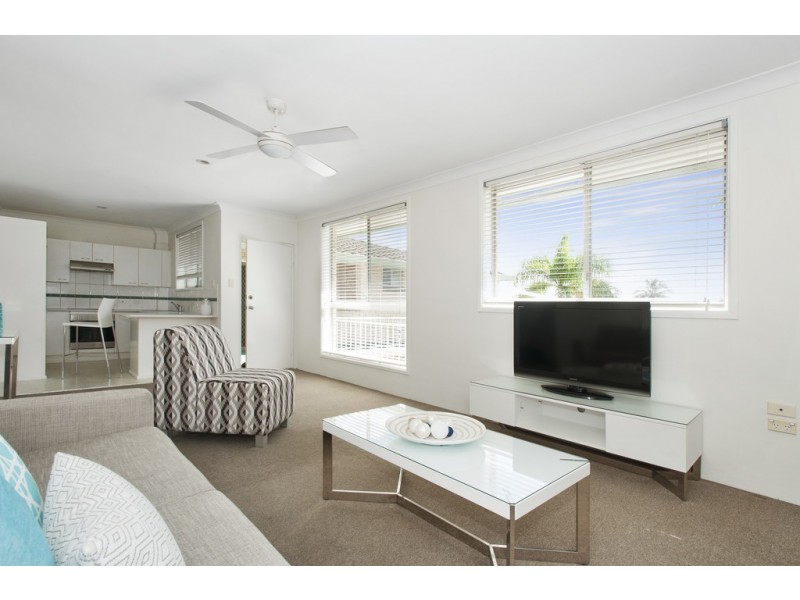 6 /42 Monaco Street, Surfers Paradise QLD 4217