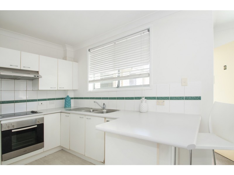 6 /42 Monaco Street, Surfers Paradise QLD 4217