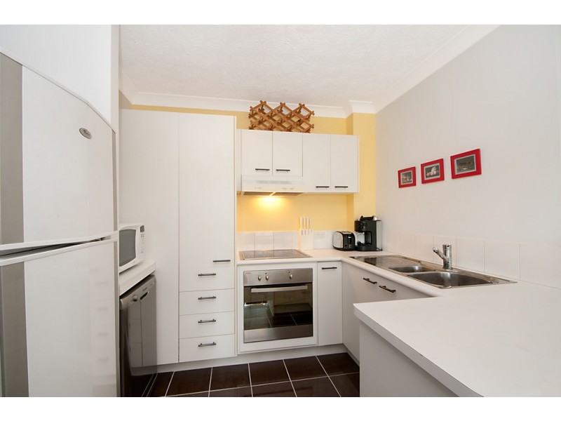 246/35-45 Palm Avenue, Surfers Paradise QLD 4217