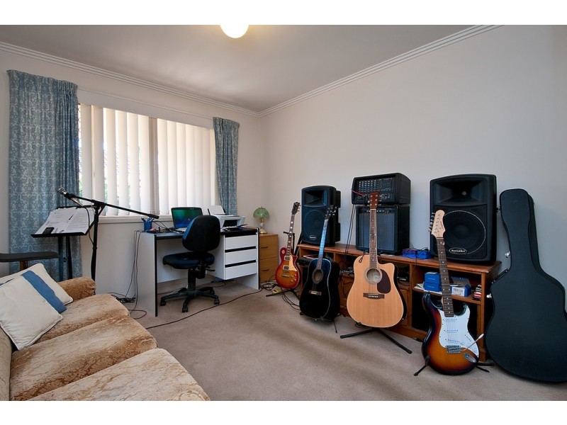 11 Gannet Street, Burleigh Waters QLD 4220