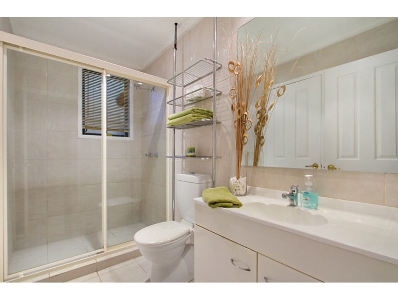 1 Sophie Avenue, Broadbeach Waters QLD 4218