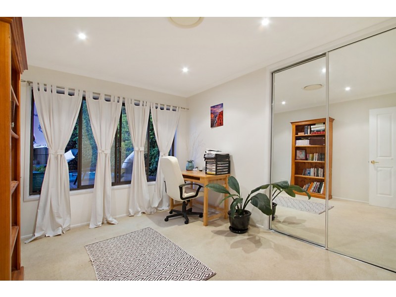 1 Sophie Avenue, Broadbeach Waters QLD 4218