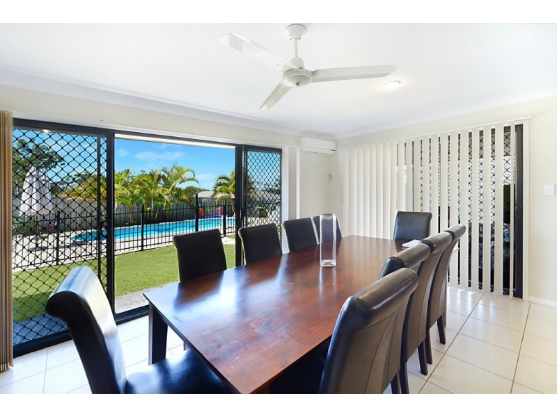 4 Habitat Way, Pimpama QLD 4209