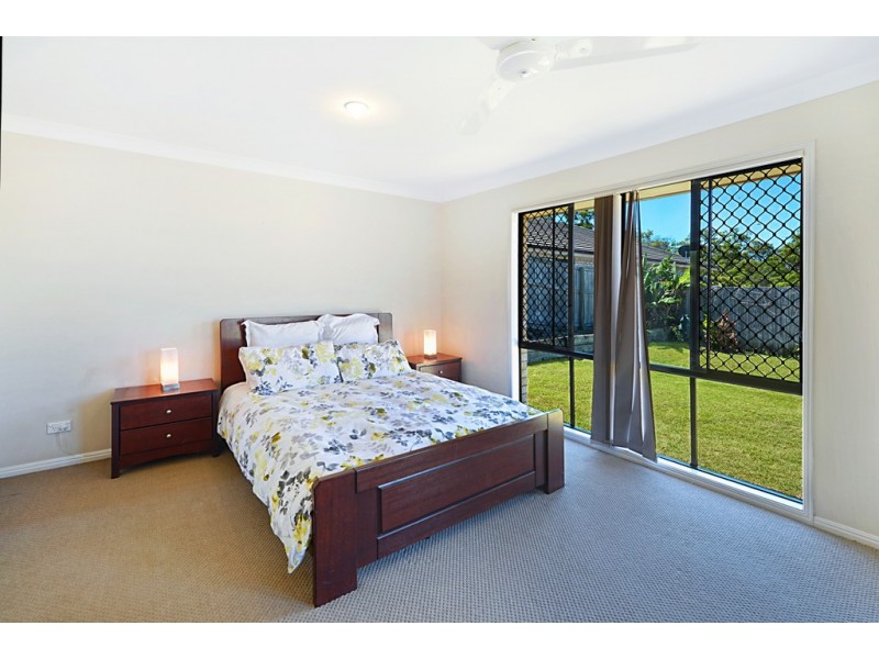 4 Habitat Way, Pimpama QLD 4209