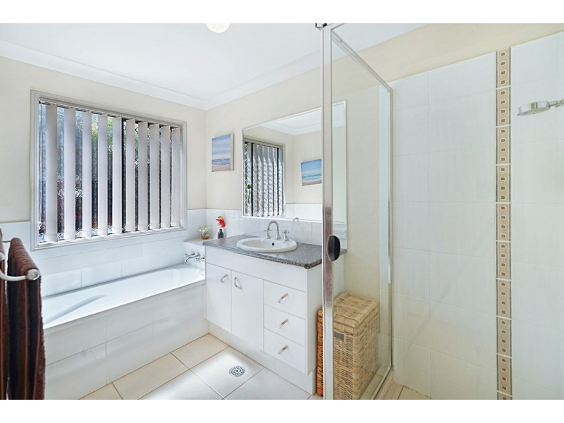 4 Habitat Way, Pimpama QLD 4209