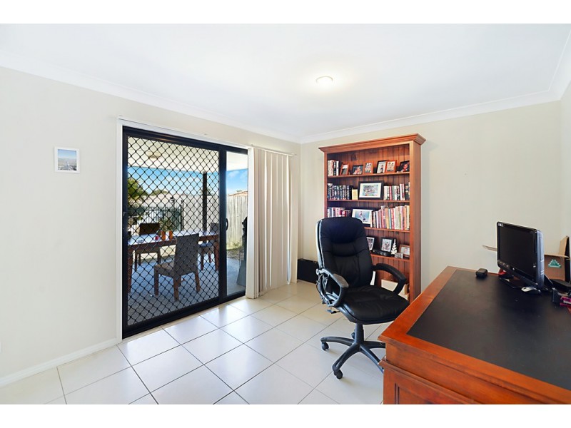 4 Habitat Way, Pimpama QLD 4209