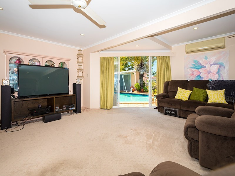 116 Salerno Street, Isle Of Capri QLD 4217