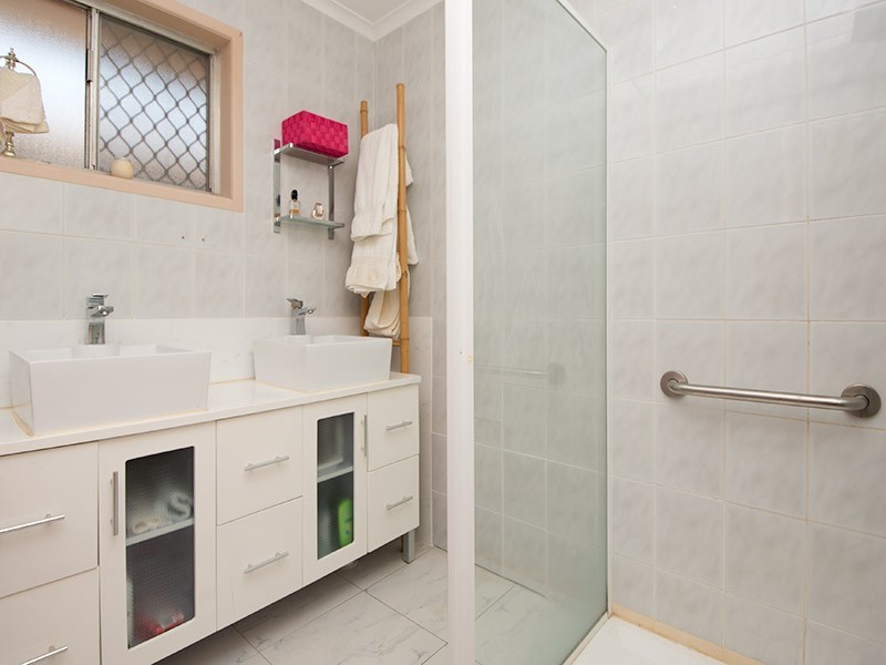 116 Salerno Street, Isle Of Capri QLD 4217