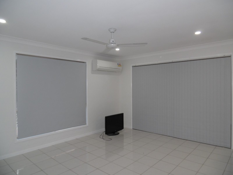 13 Beaconsfield, Burleigh Waters QLD 4220