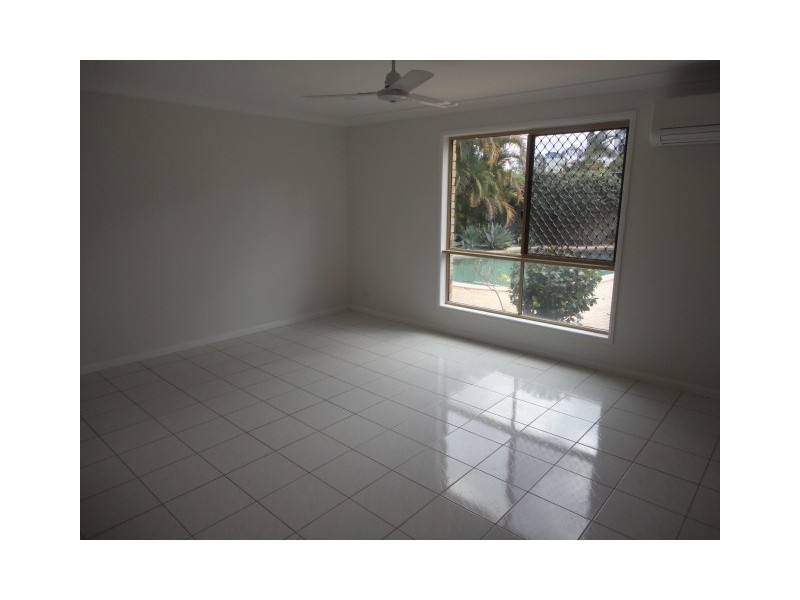 13 Beaconsfield, Burleigh Waters QLD 4220