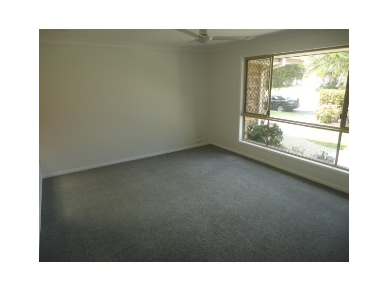 13 Beaconsfield, Burleigh Waters QLD 4220