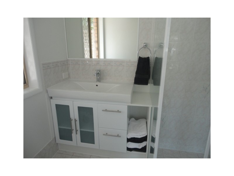 13 Beaconsfield, Burleigh Waters QLD 4220