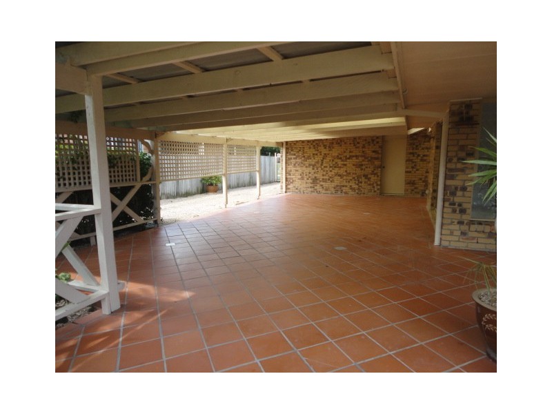 13 Beaconsfield, Burleigh Waters QLD 4220