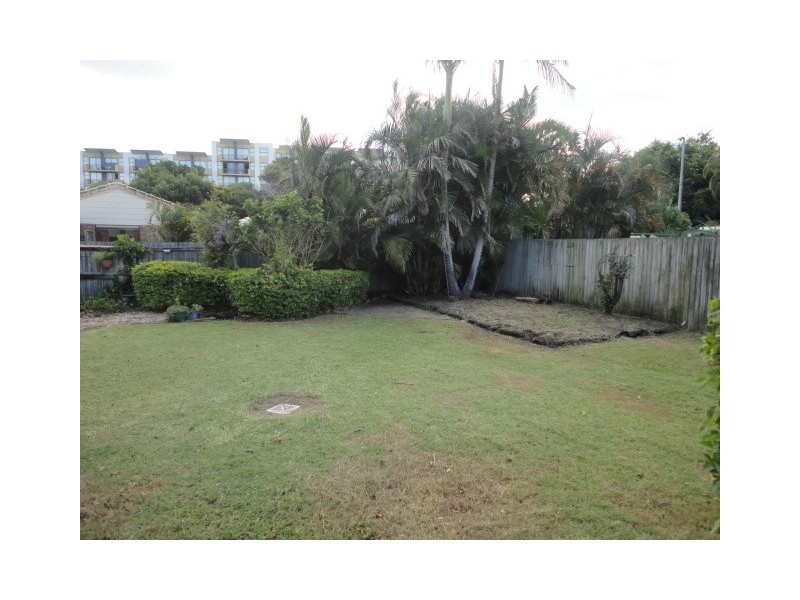 13 Beaconsfield, Burleigh Waters QLD 4220