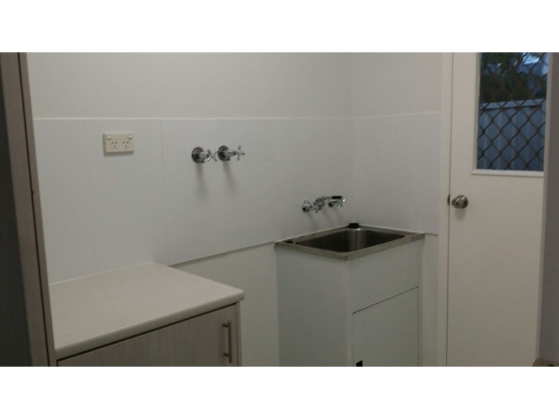 13 Beaconsfield, Burleigh Waters QLD 4220