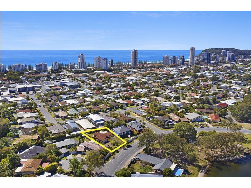 171 Burleigh Street, Burleigh Waters QLD 4220