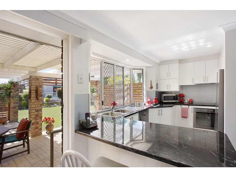 171 Burleigh Street, Burleigh Waters QLD 4220