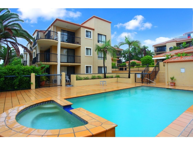 36 ‘Waverley Apartments’ 16 Waverley Street, Southport QLD 4215