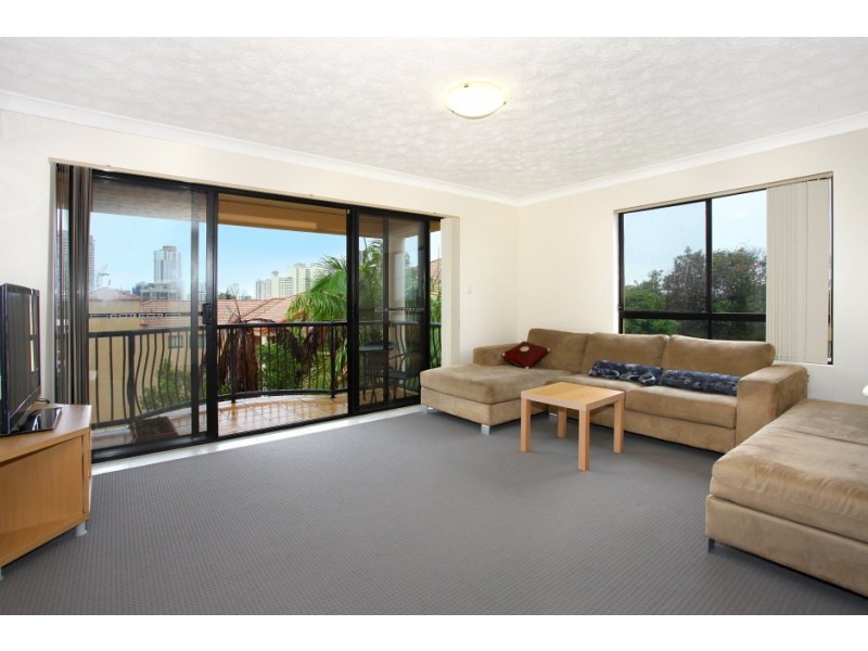 36 ‘Waverley Apartments’ 16 Waverley Street, Southport QLD 4215