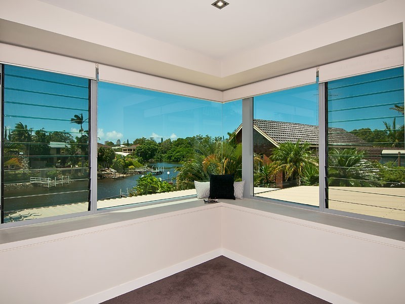 8 Wallaby Place, Sorrento QLD 4217