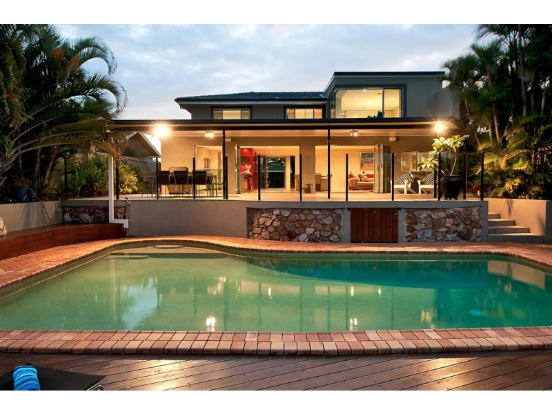 8 Wallaby Place, Sorrento QLD 4217