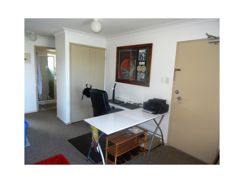 10/10 Brisbane Rd, Labrador QLD 4215