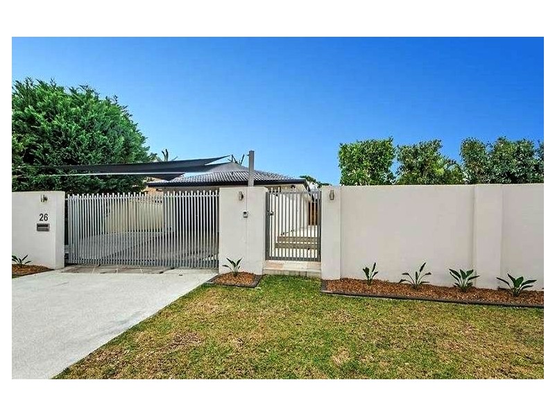 26 Volante Crescent, Mermaid Waters QLD 4218