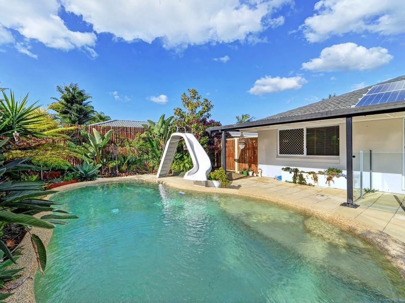 44 Volante Crescent, Mermaid Waters QLD 4218