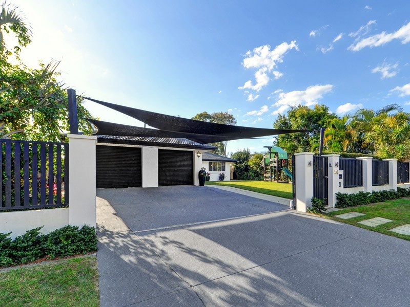 44 Volante Crescent, Mermaid Waters QLD 4218