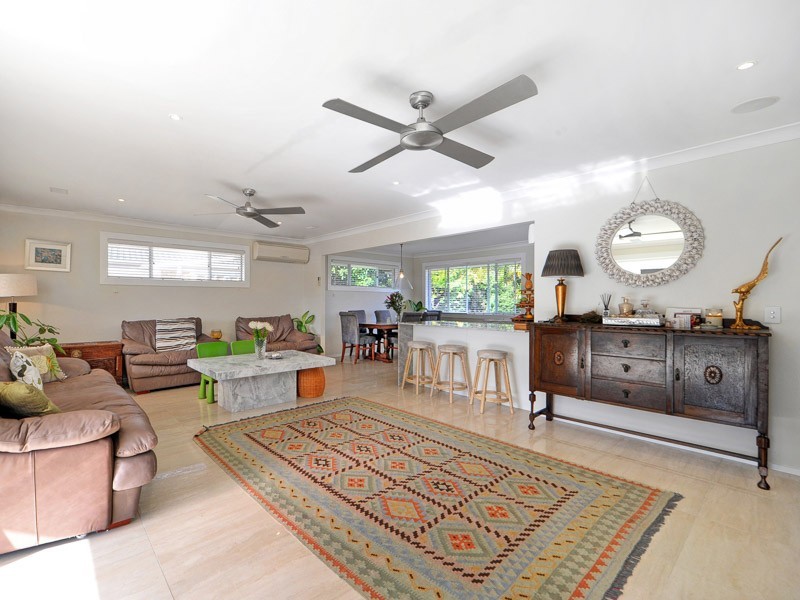 44 Volante Crescent, Mermaid Waters QLD 4218