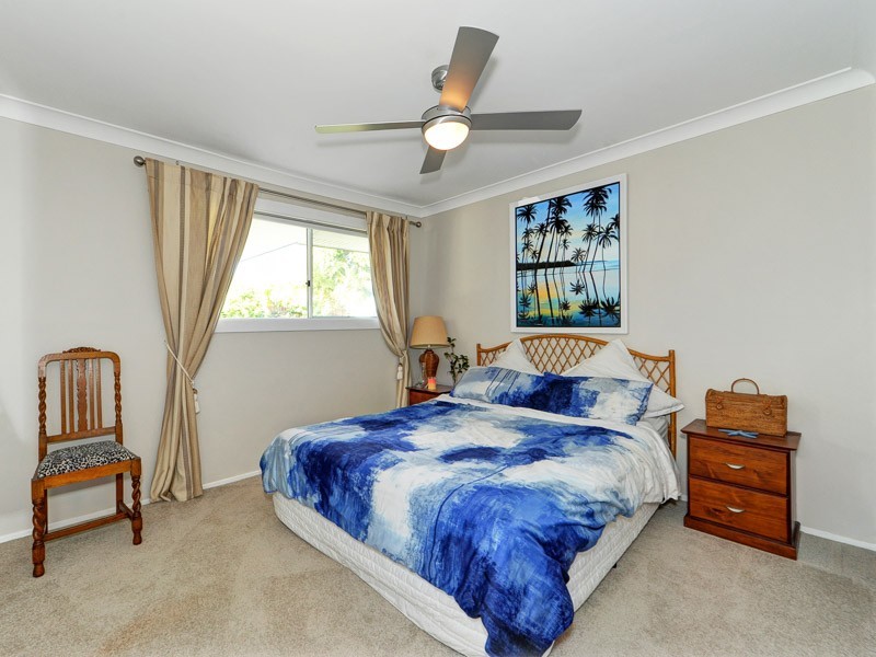 44 Volante Crescent, Mermaid Waters QLD 4218