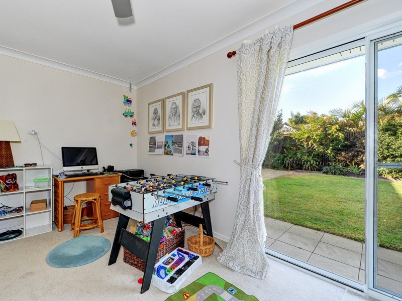 44 Volante Crescent, Mermaid Waters QLD 4218