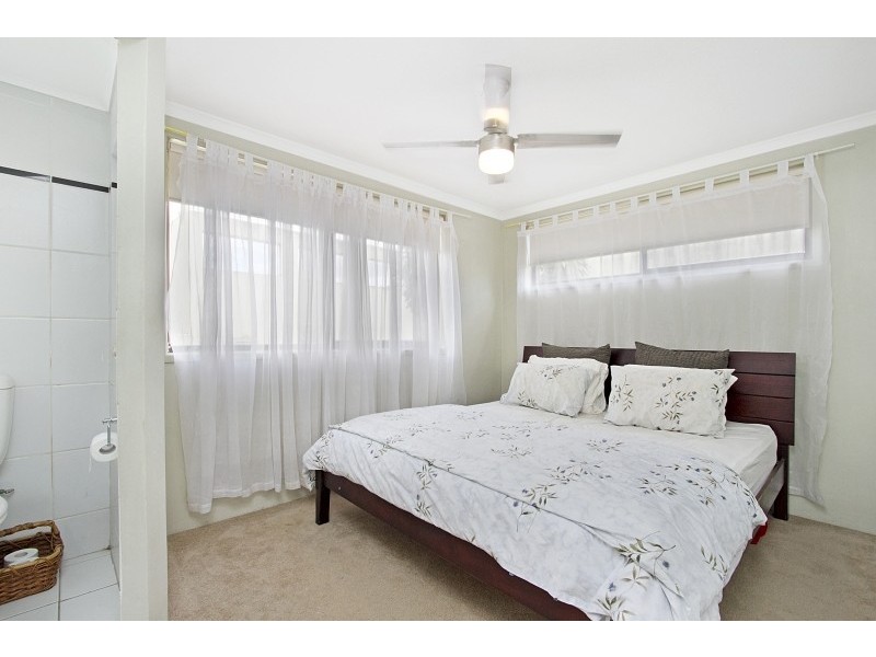 4 ‘Cascade Lodge’ 16 Rosewood Avenue, Broadbeach QLD 4218
